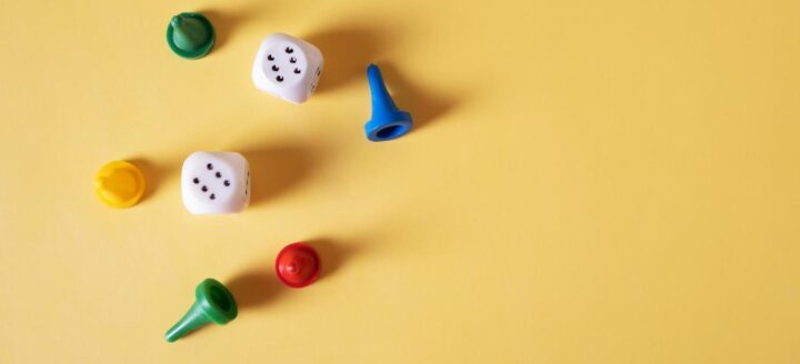 コミュニケーションゲームとは？効果からおすすめのゲーム事例・導入ステップまで徹底解説