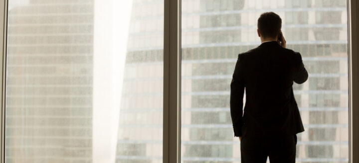 中堅社員が辞めていく会社の危険な特徴と実効性の高い防止策！離職を防ぎ組織を強くする方法